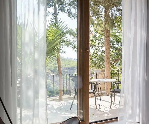 Gillham Vineyard ホテル